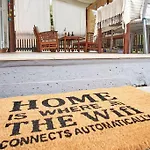 Willa Zhouse - Your House *