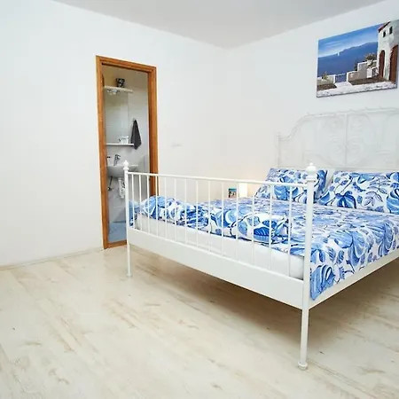 Zhouse - Your House *