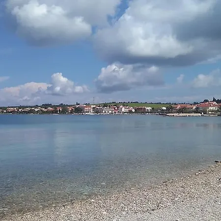 别墅 Zhouse - Your House 佩特坎内